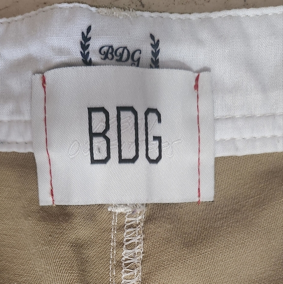 BDG Y2K Multipocket Cargo Pants ,Size 4 - Picture 4 of 4